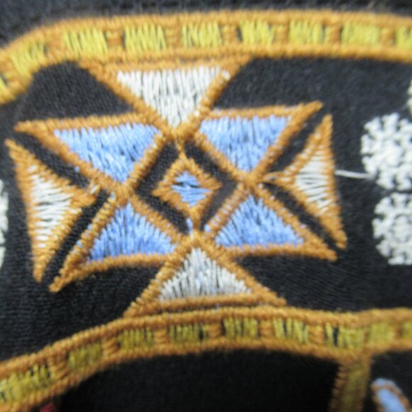 Embroidered Wrap Shirt - Picture 3 of 8